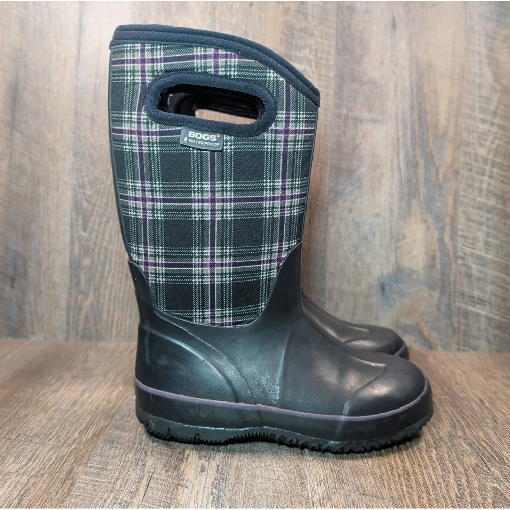Bogs Kids Youth Size 1 Waterproof Insulated Rain Boots Black Plaid Boys Girls